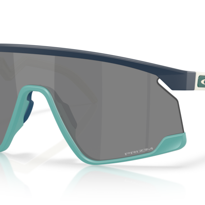 Oakley OO9280 Bxtr Sunglasses
