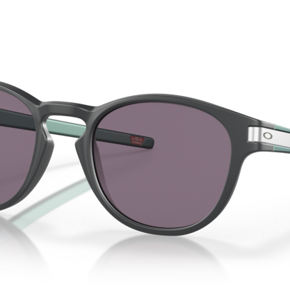 Oakley OO9265 Latch Sunglasses