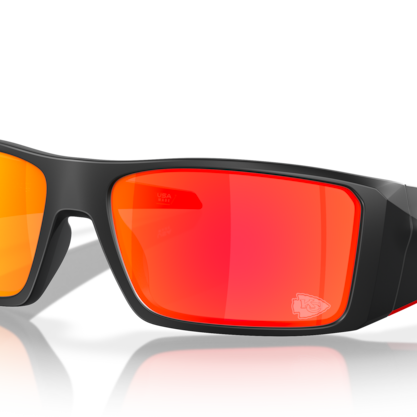 Oakley OO9231 Heliostat Sunglasses