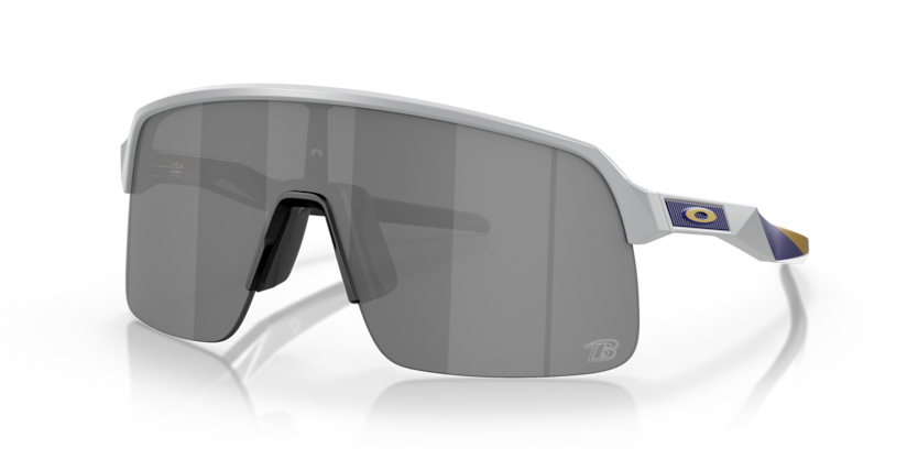 Oakley OO9463 Sutro Lite Sunglasses