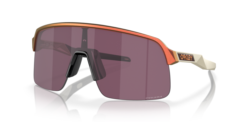 Oakley OO9463 Sutro Lite Sunglasses