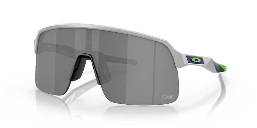 Oakley OO9463 Sutro Lite Sunglasses