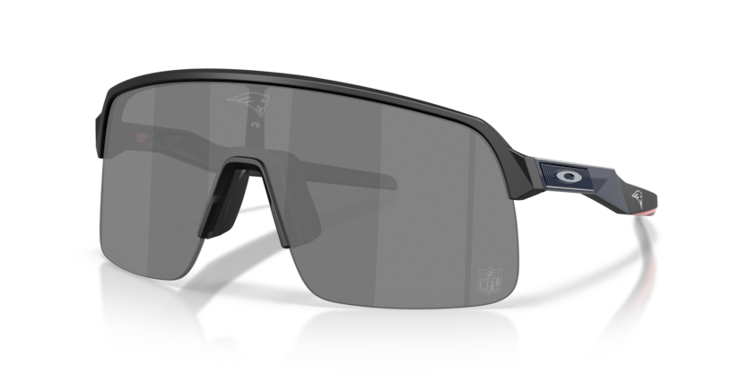 Oakley OO9463 Sutro Lite Sunglasses